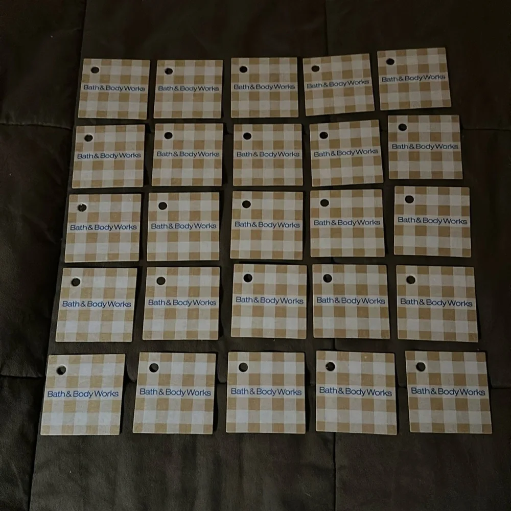 Bath & Body Works Small Cardboard Gingham Gift Tags